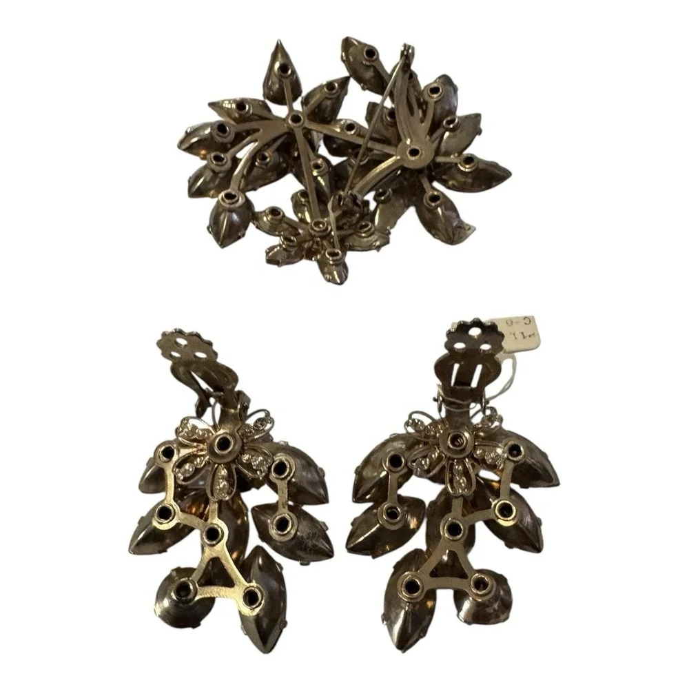 Beau Jewels Signed Givre Rhinestone Brooch‎ Pin Earring Set AB Root Beer